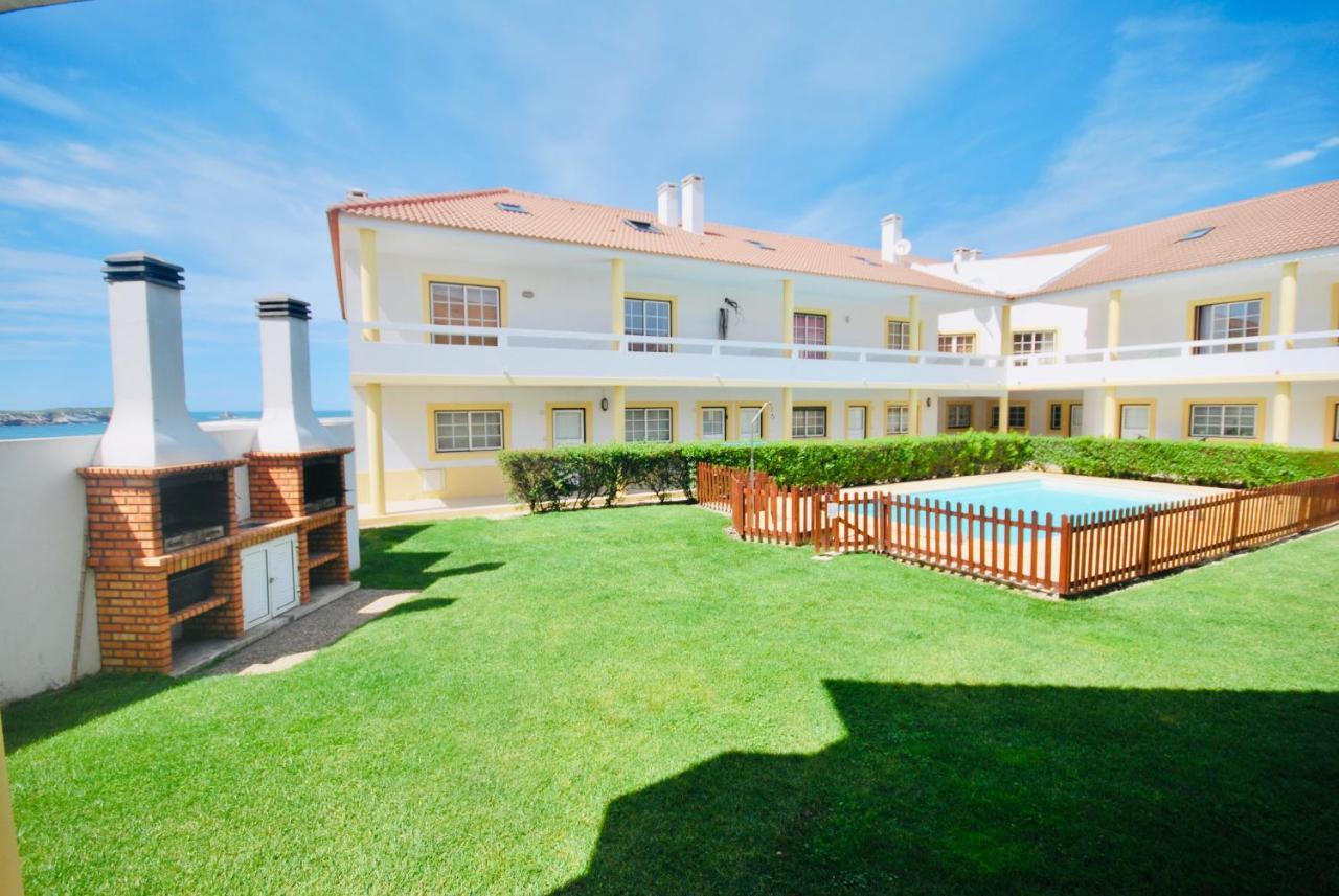 Catarina House - Baleal Beach, Balcony, Pool Ferrel  Buitenkant foto